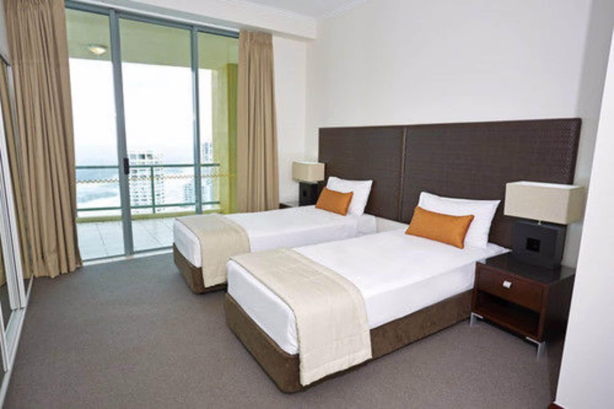 Mantra Sun City Gold Coast Exterior photo