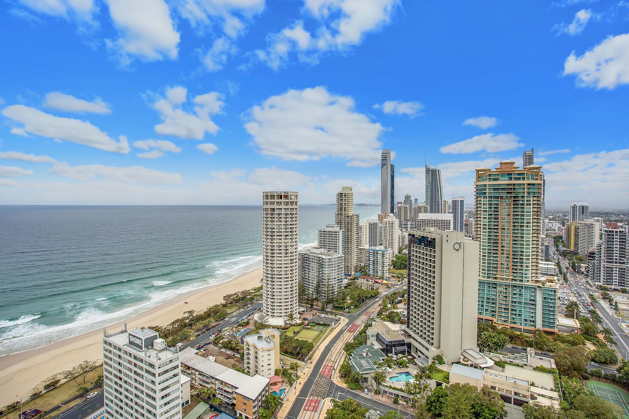 Mantra Sun City Gold Coast Exterior photo