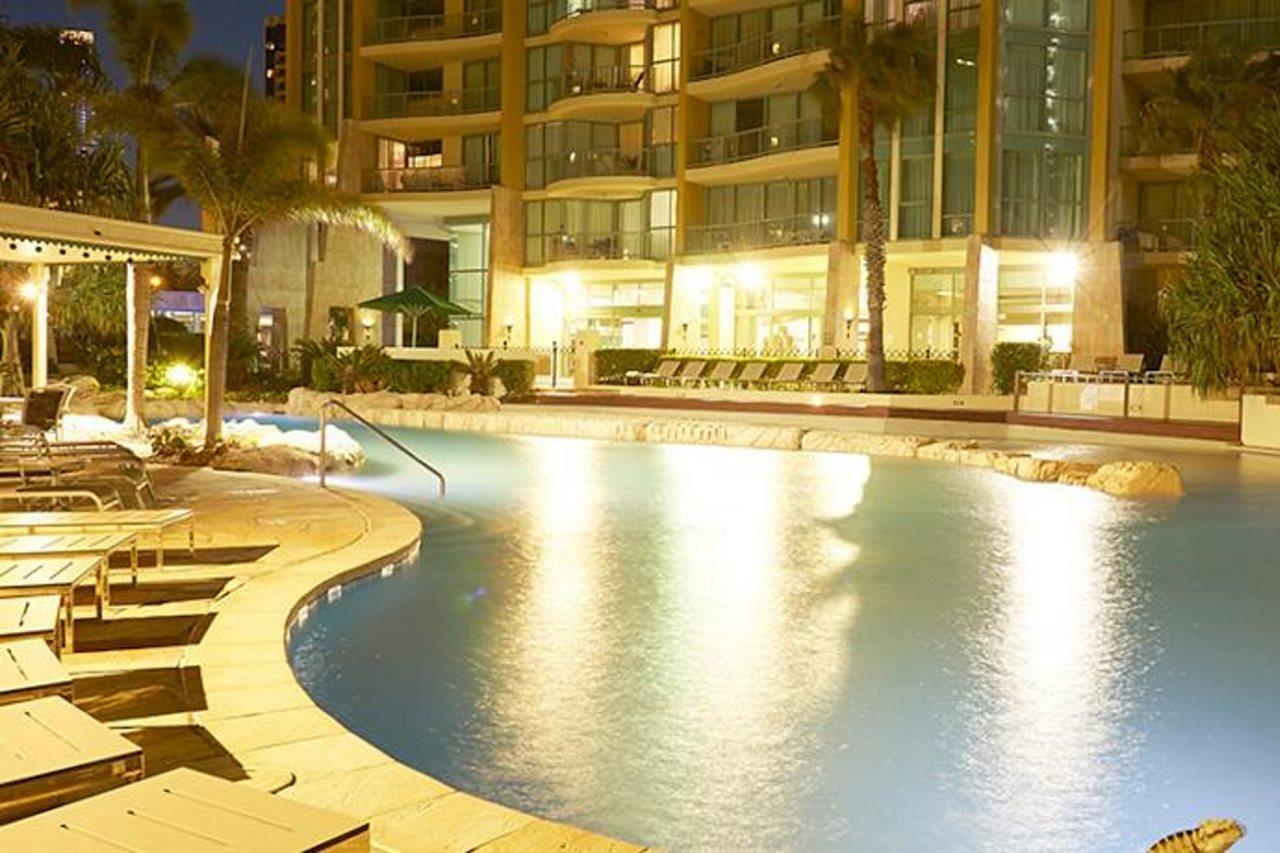 Mantra Sun City Gold Coast Exterior photo